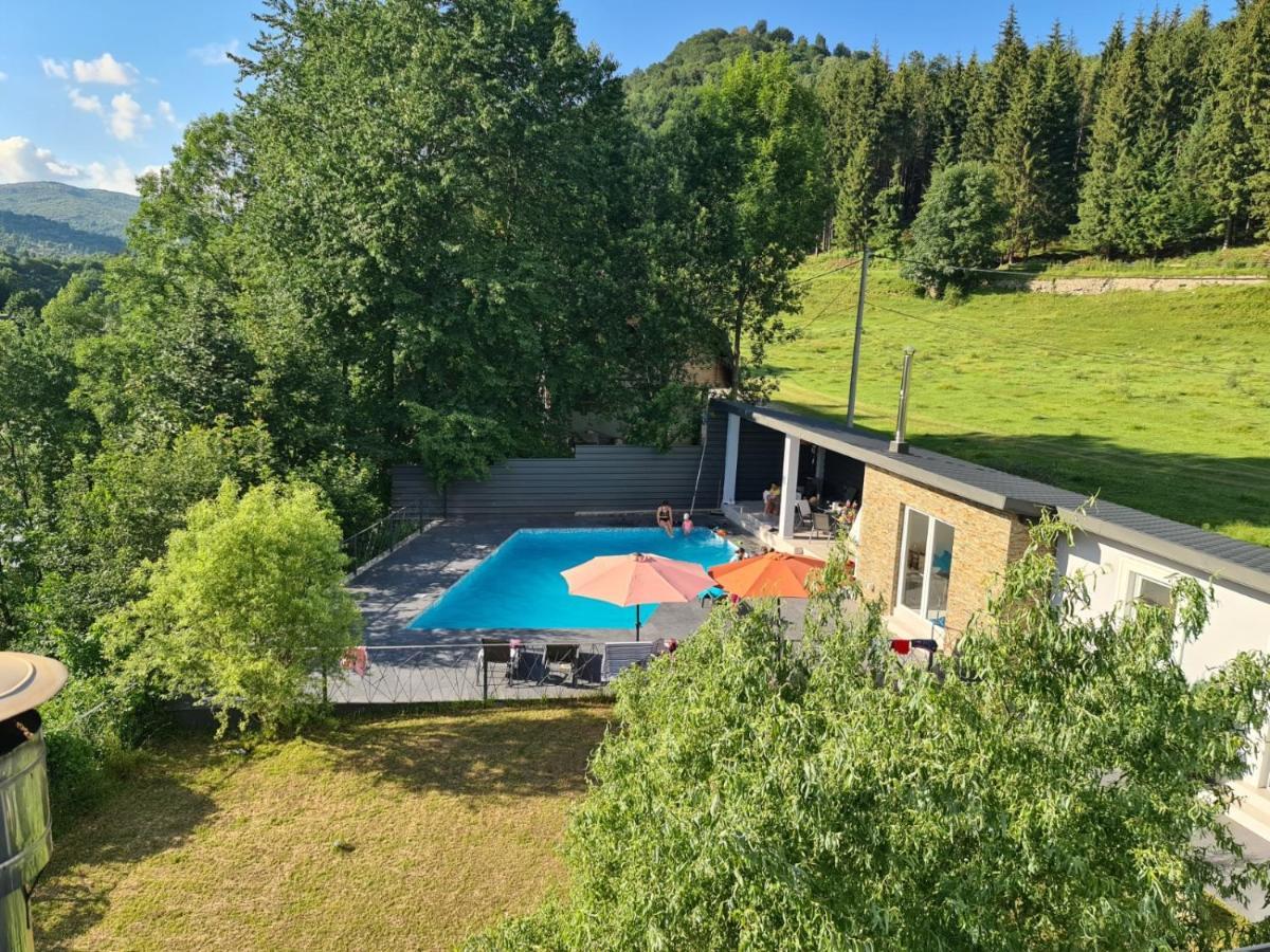 Mira By Atra Bed & Breakfast Tesila Bagian luar foto