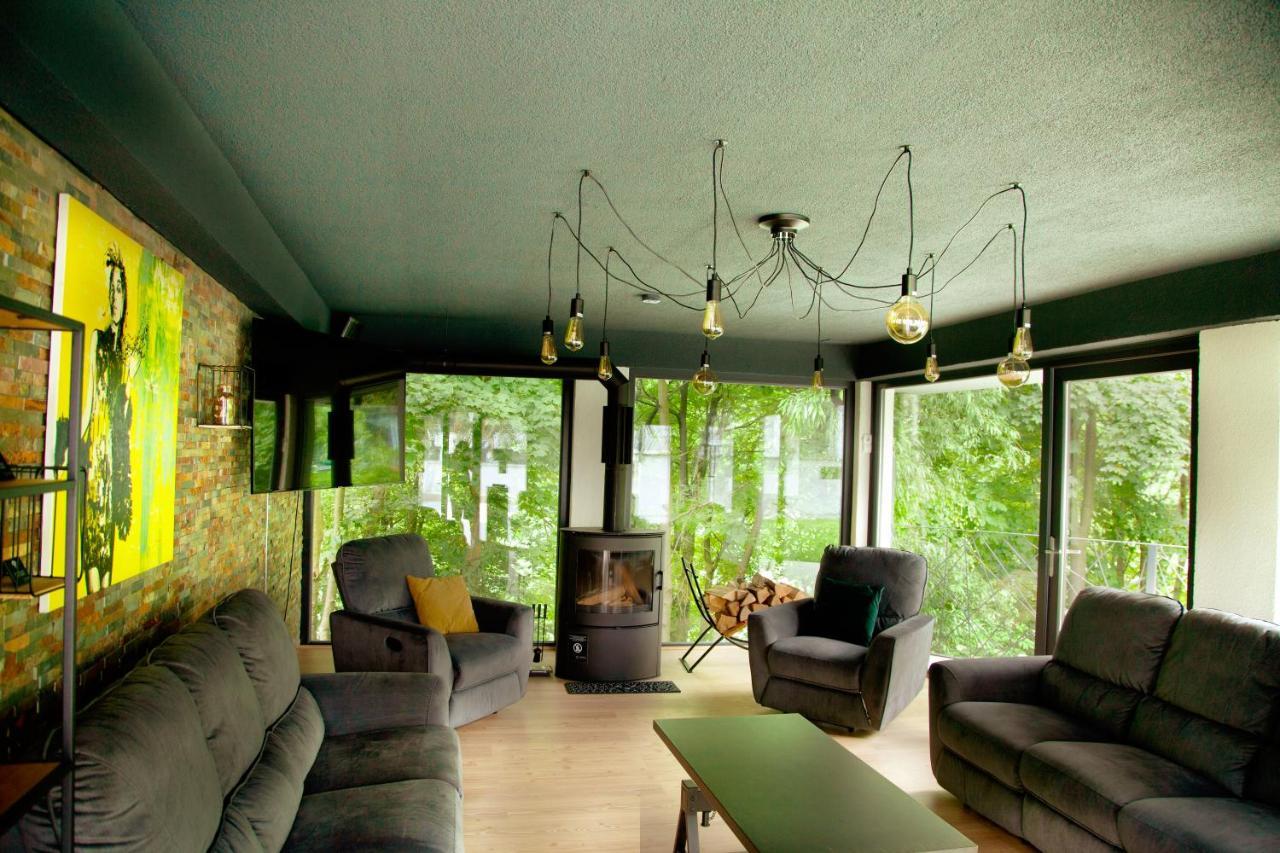Mira By Atra Bed & Breakfast Tesila Bagian luar foto
